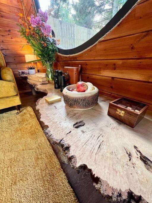 The Pines Treehouse At Treetops Hideouts Richmond  Exterior photo